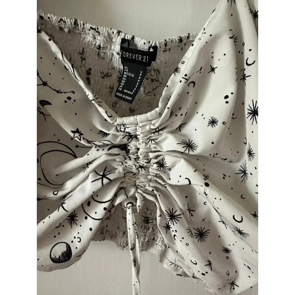 Forever21 Women’s size Small stars blouse - Picture 3 of 7